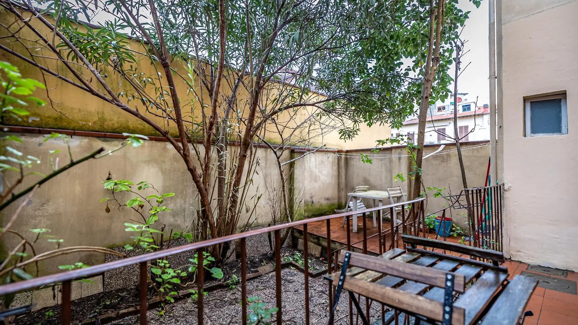 Appartamento Con Giardino Florence Apartment